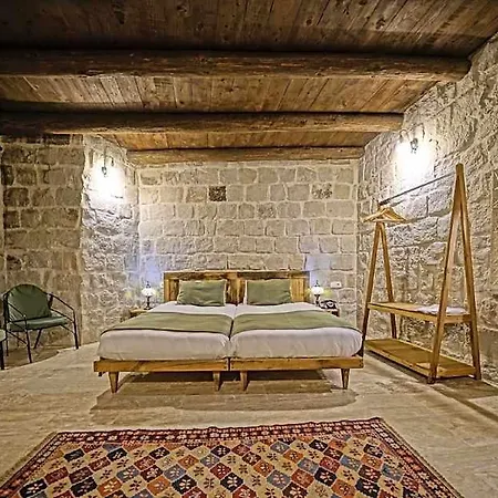 Hotel Vigneron Cave 5*