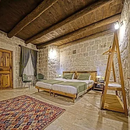 Vigneron Cave Hotel 5*